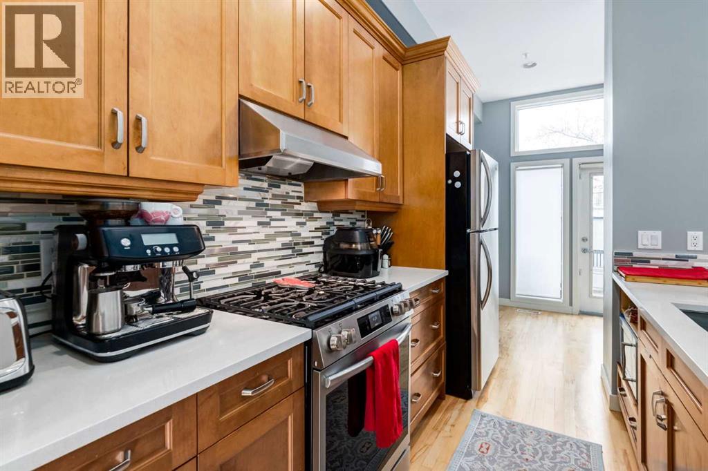 107, 1720 12 Street SW