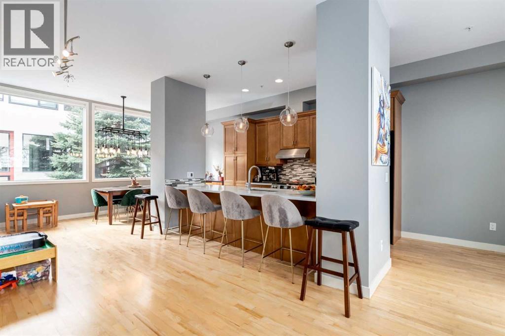 107, 1720 12 Street SW