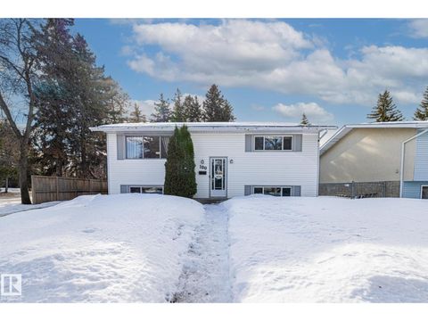 100 LAMBERT CR St. Albert AB T8N1M4