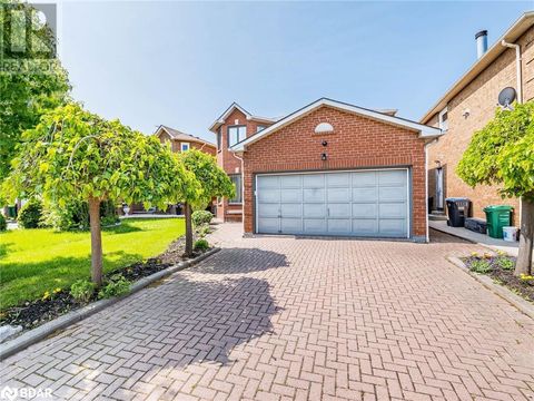 56 CANNON Crescent Brampton ON L6Y4L7
