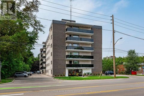 210 - 2411 NEW STREET Burlington (Brant) ON L7R1K2