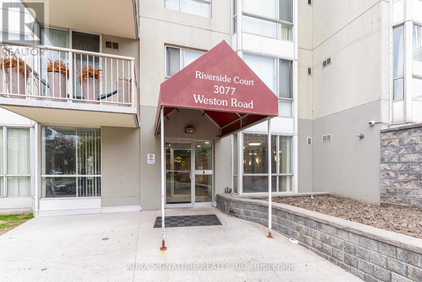401 - 3077 WESTON ROAD