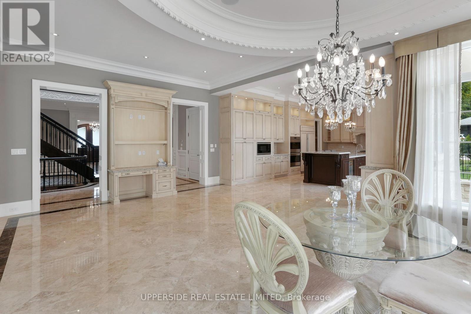 29 RIVERSIDE BOULEVARD W