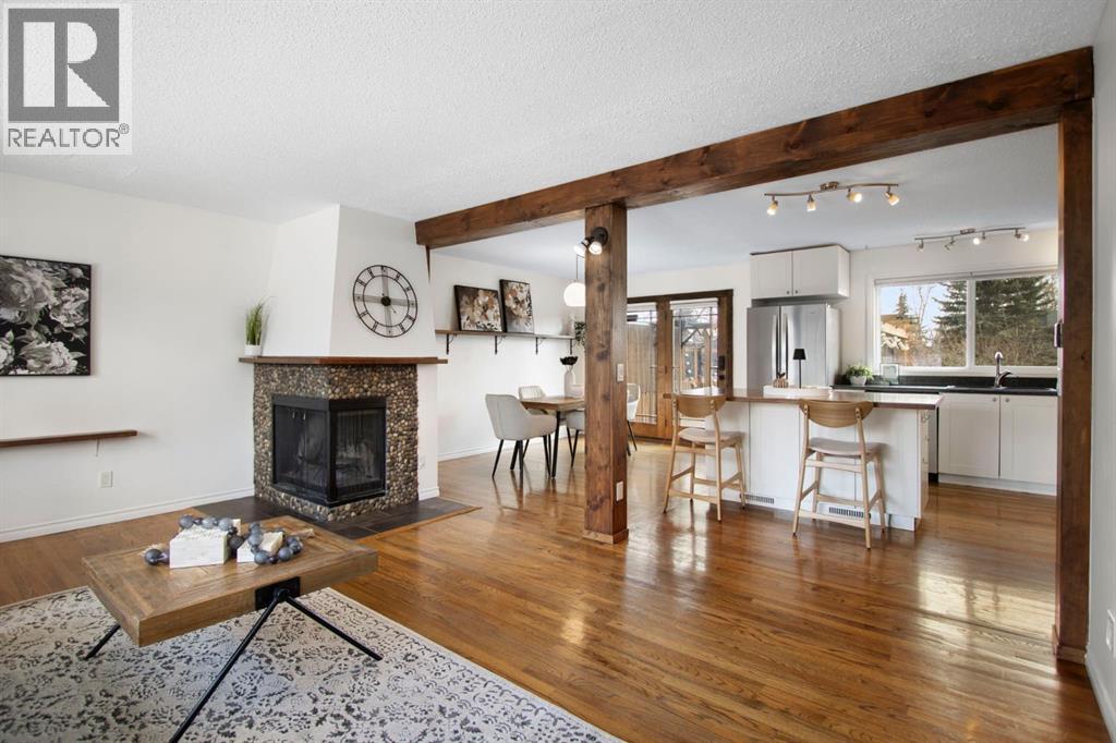 123 Midland Place SE