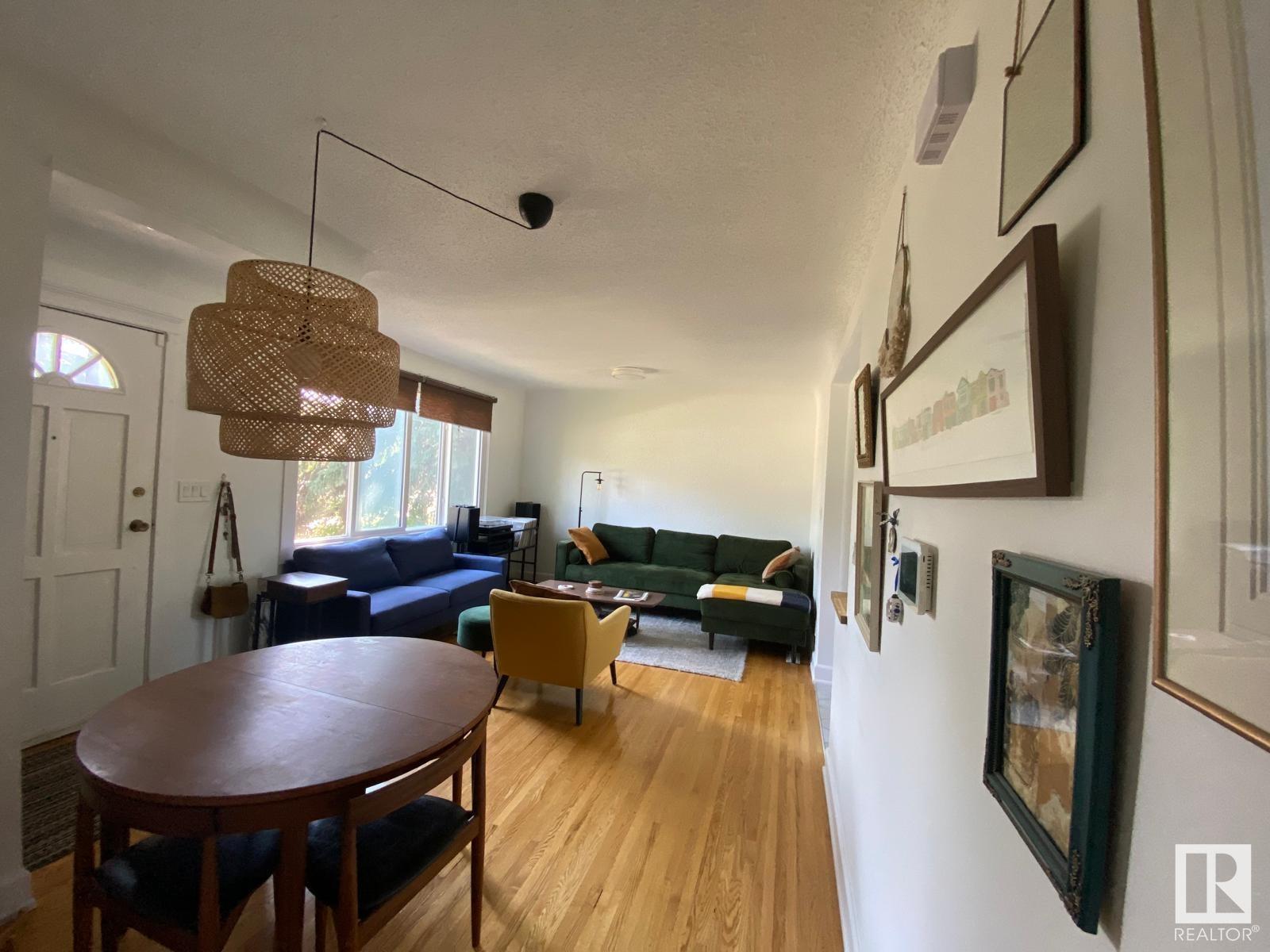9336 85 ST NW