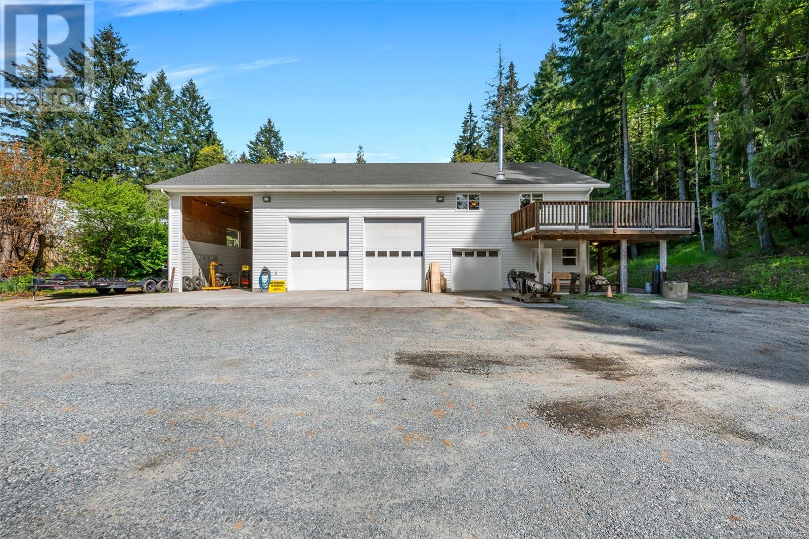4759 Yellow Point Rd