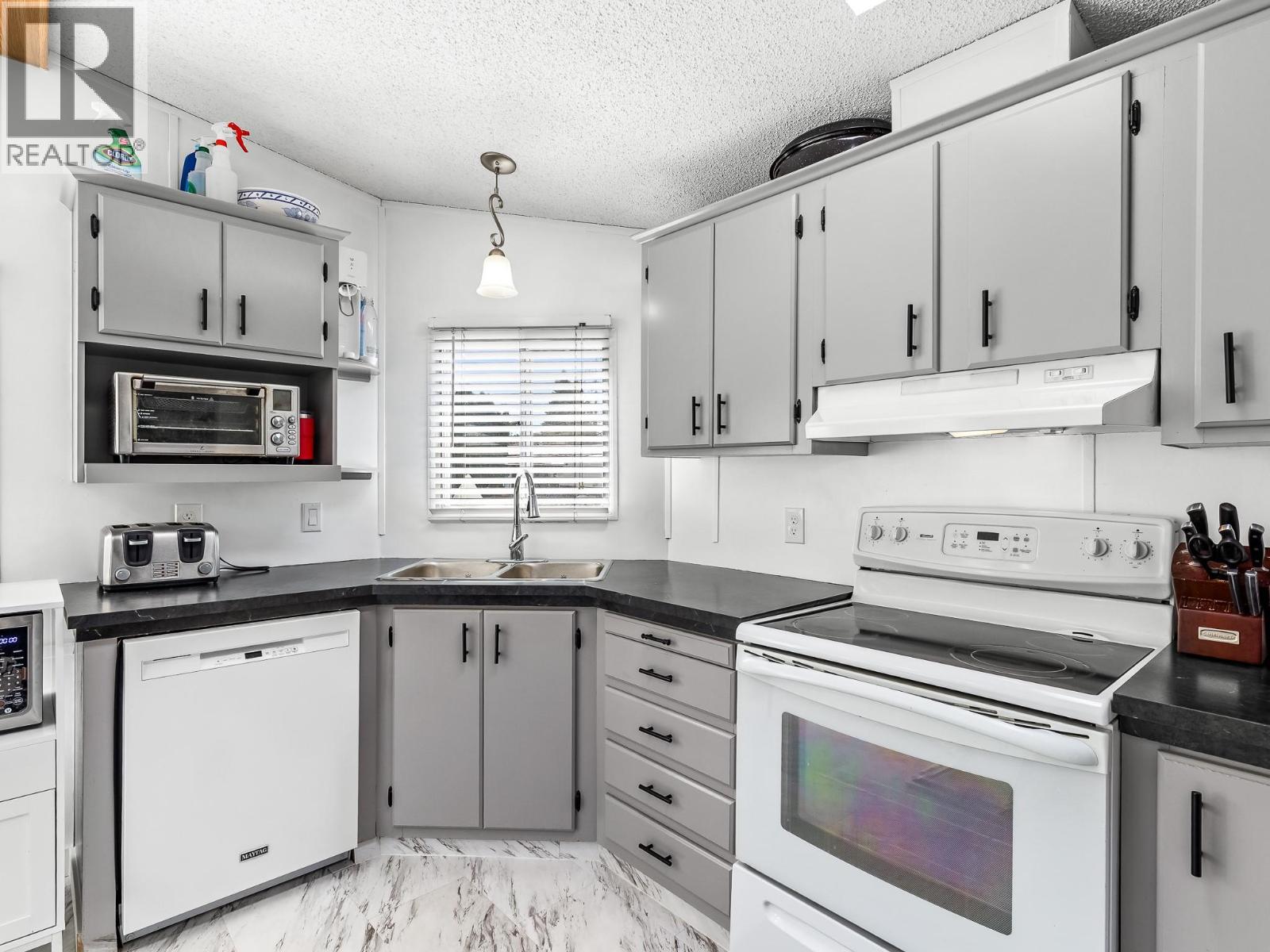 715 Beaver Lake Road Unit# 94