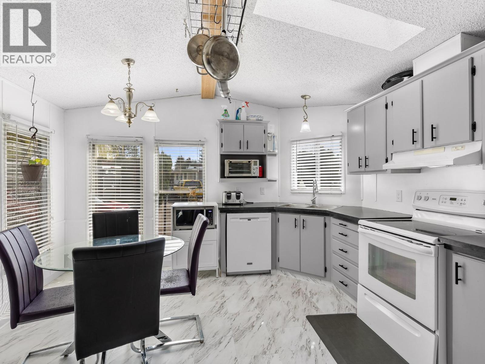 715 Beaver Lake Road Unit# 94