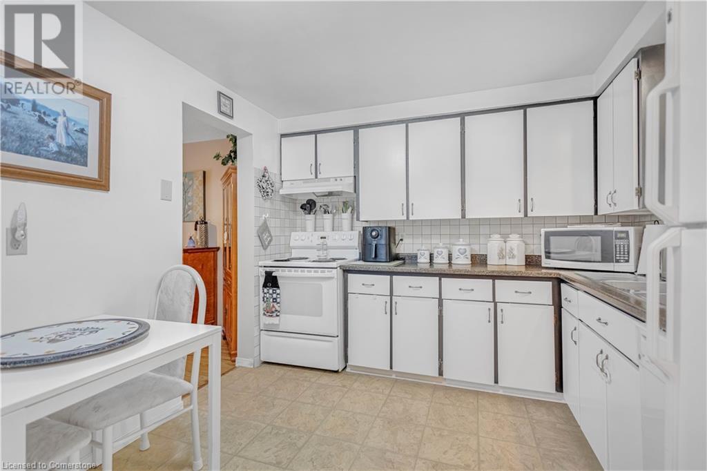 215 GLAMIS Road Unit# 40