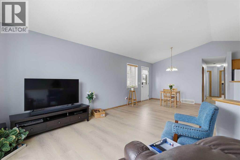 77 Bridleglen Road SW