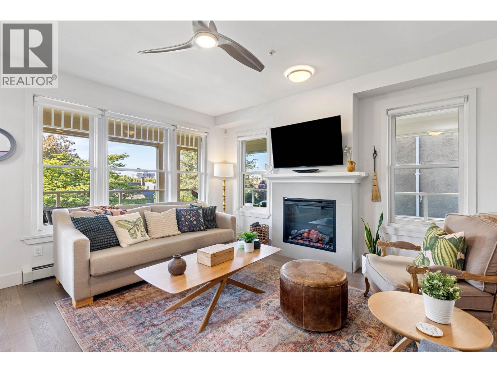 1 & 2 244 E 5TH STREET
