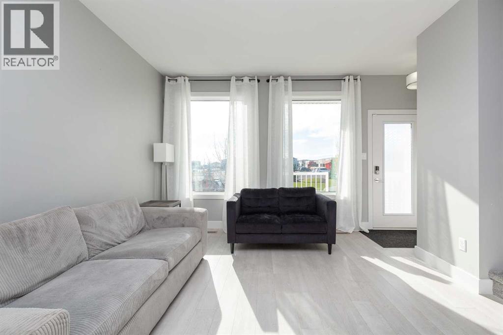 4521 Fairmont Gate S