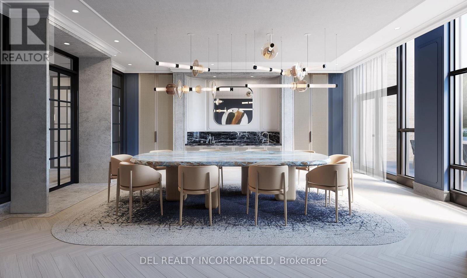 318 - 399 ROYAL ORCHARD BOULEVARD