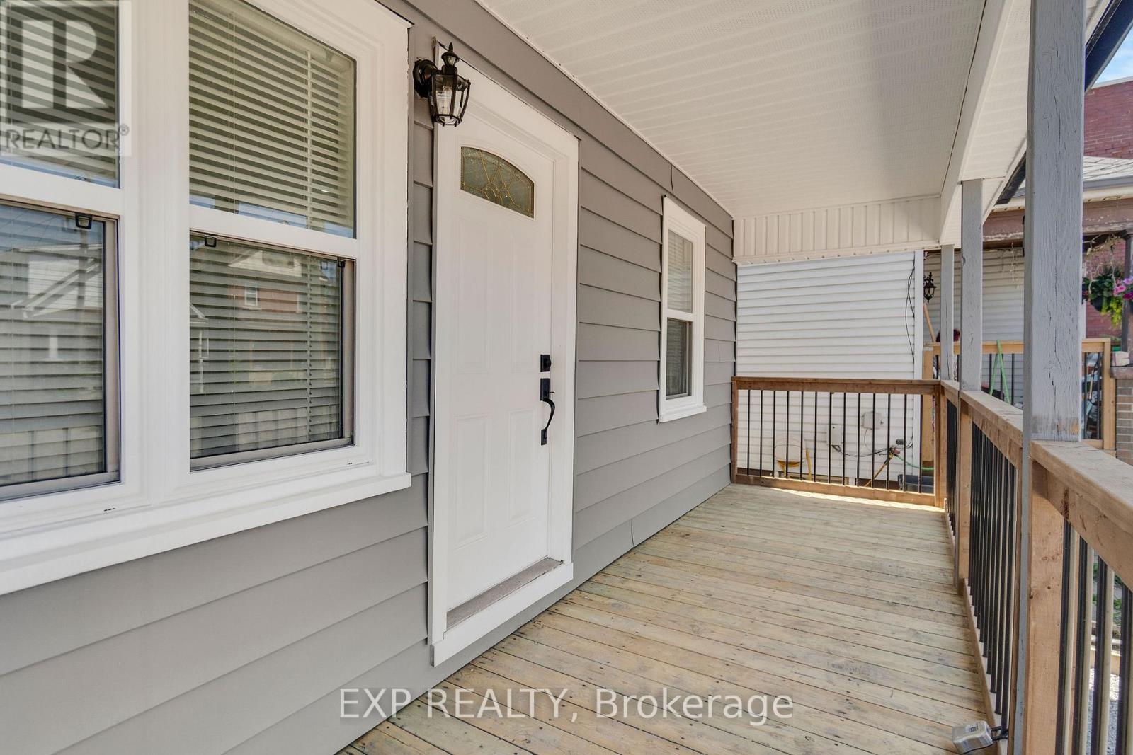 182 BEACH ROAD