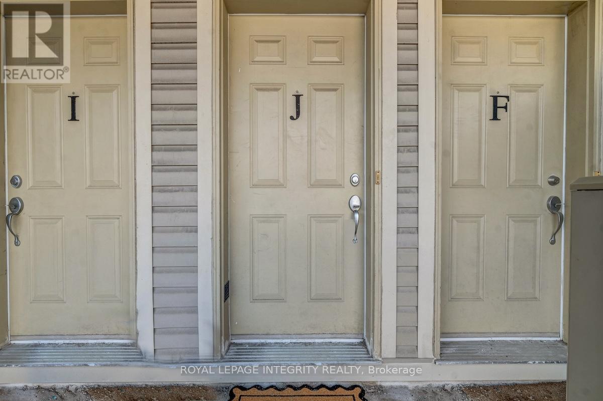 J - 1117 STITTSVILLE MAIN STREET