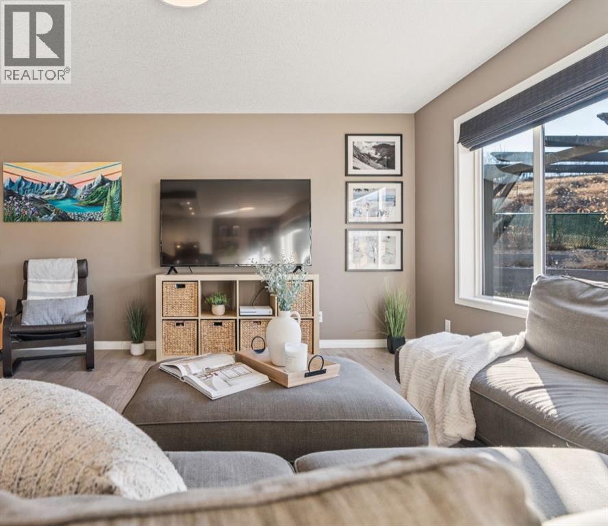 104 Bow Ridge Crescent