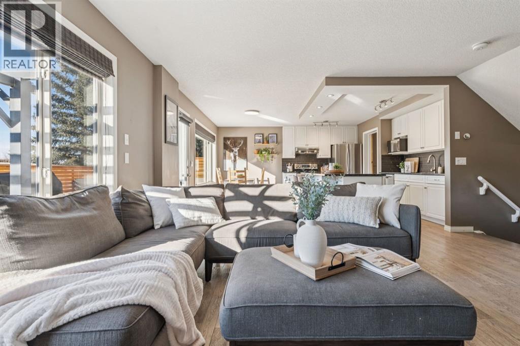 104 Bow Ridge Crescent