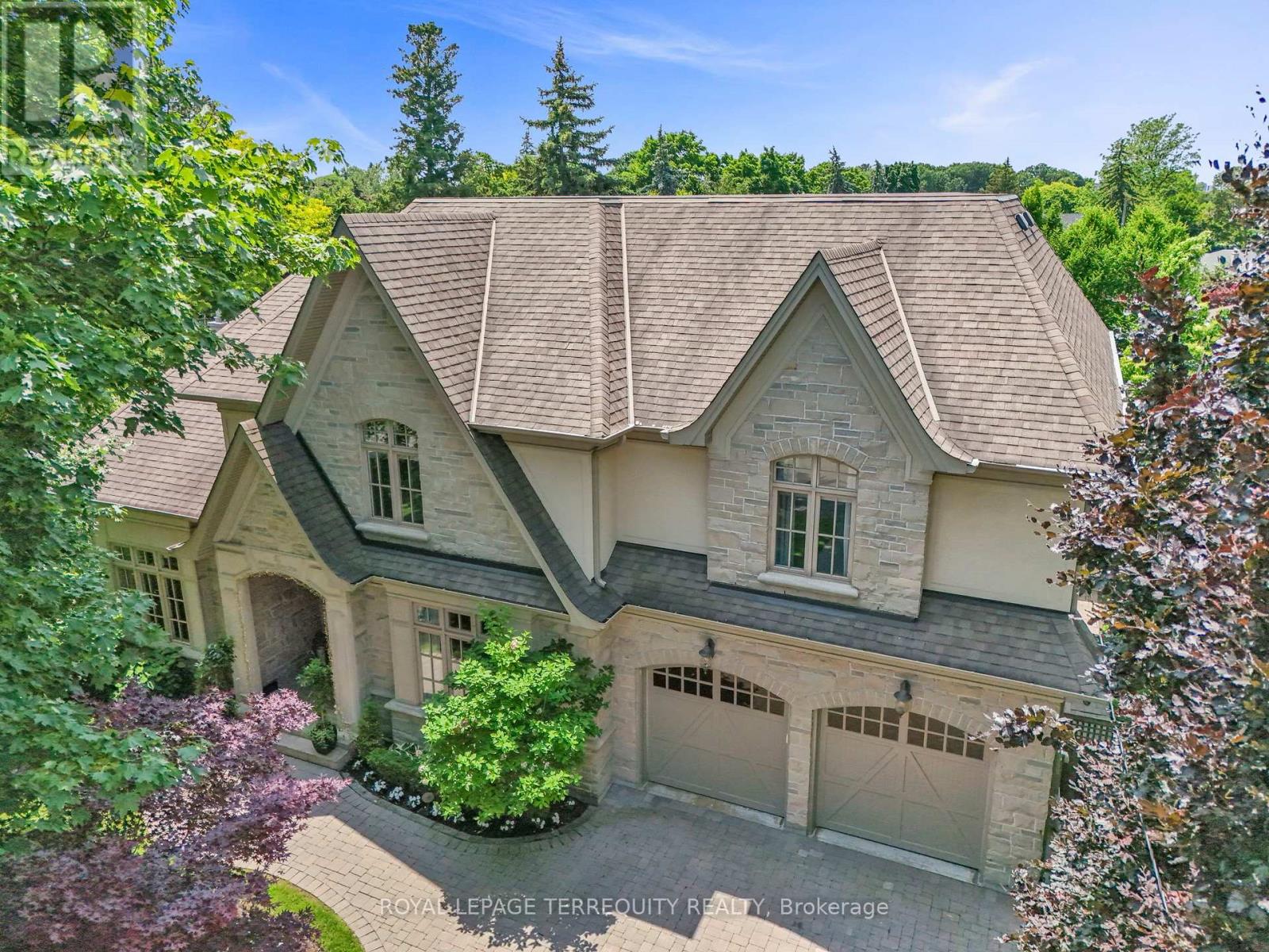 61 PRINCESS ANNE CRESCENT