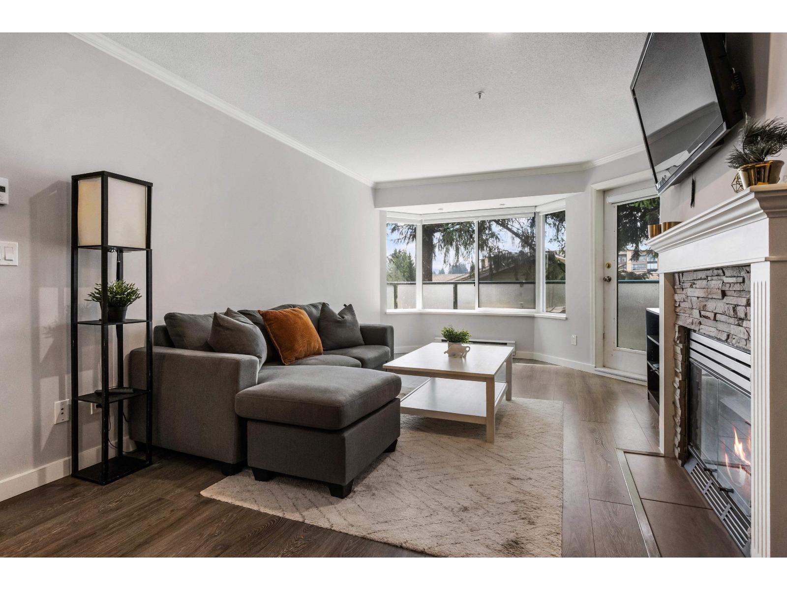 403 2958 TRETHEWEY STREET