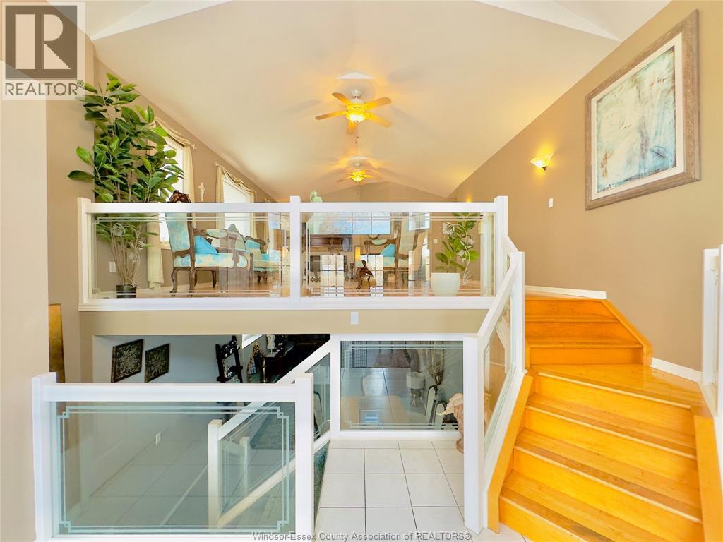 1655 BIRCHWOOD CRESCENT