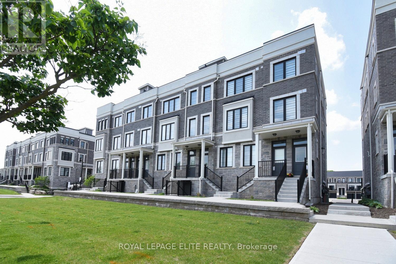 69 - 383 DUNDAS STREET E