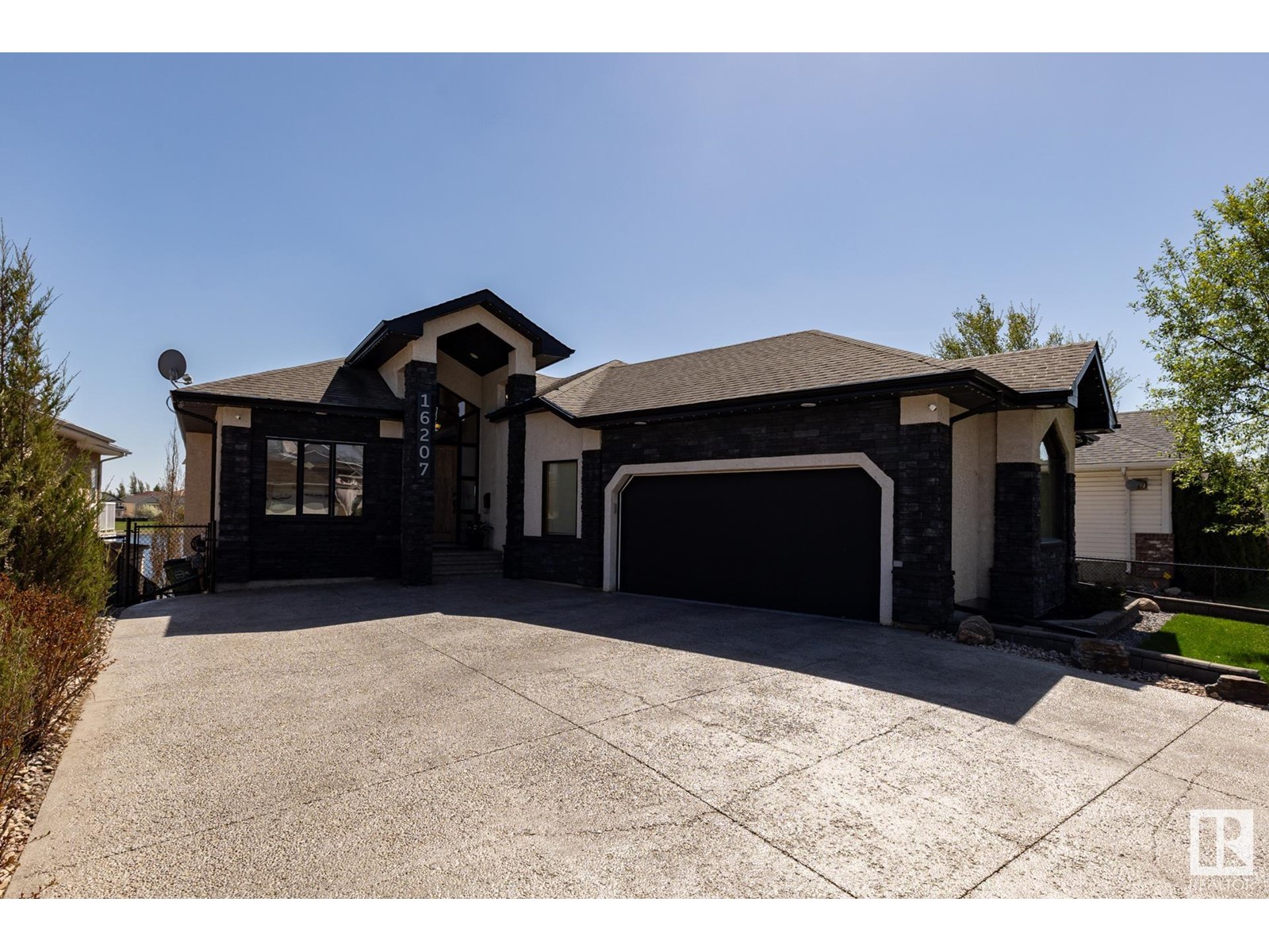 16207 89 ST NW NW