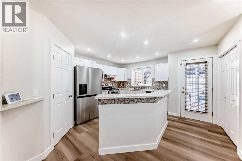 170 Country Hills Heights