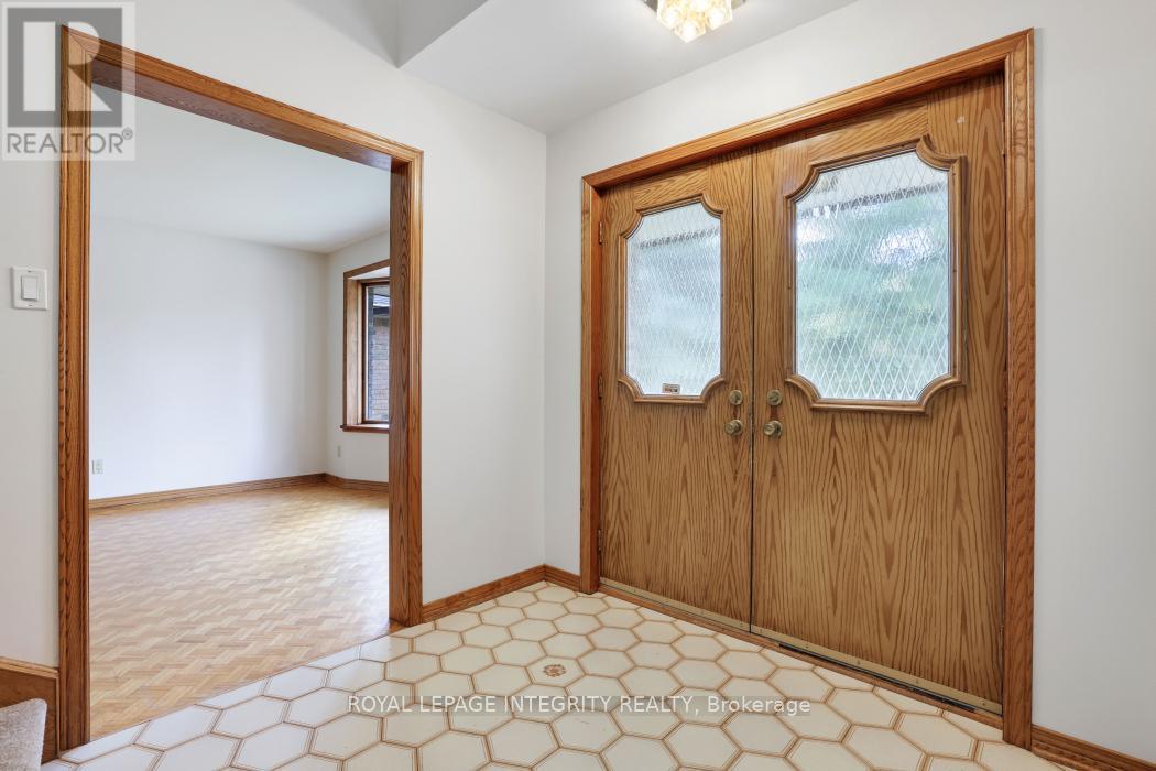 2291 COURTICE AVENUE E