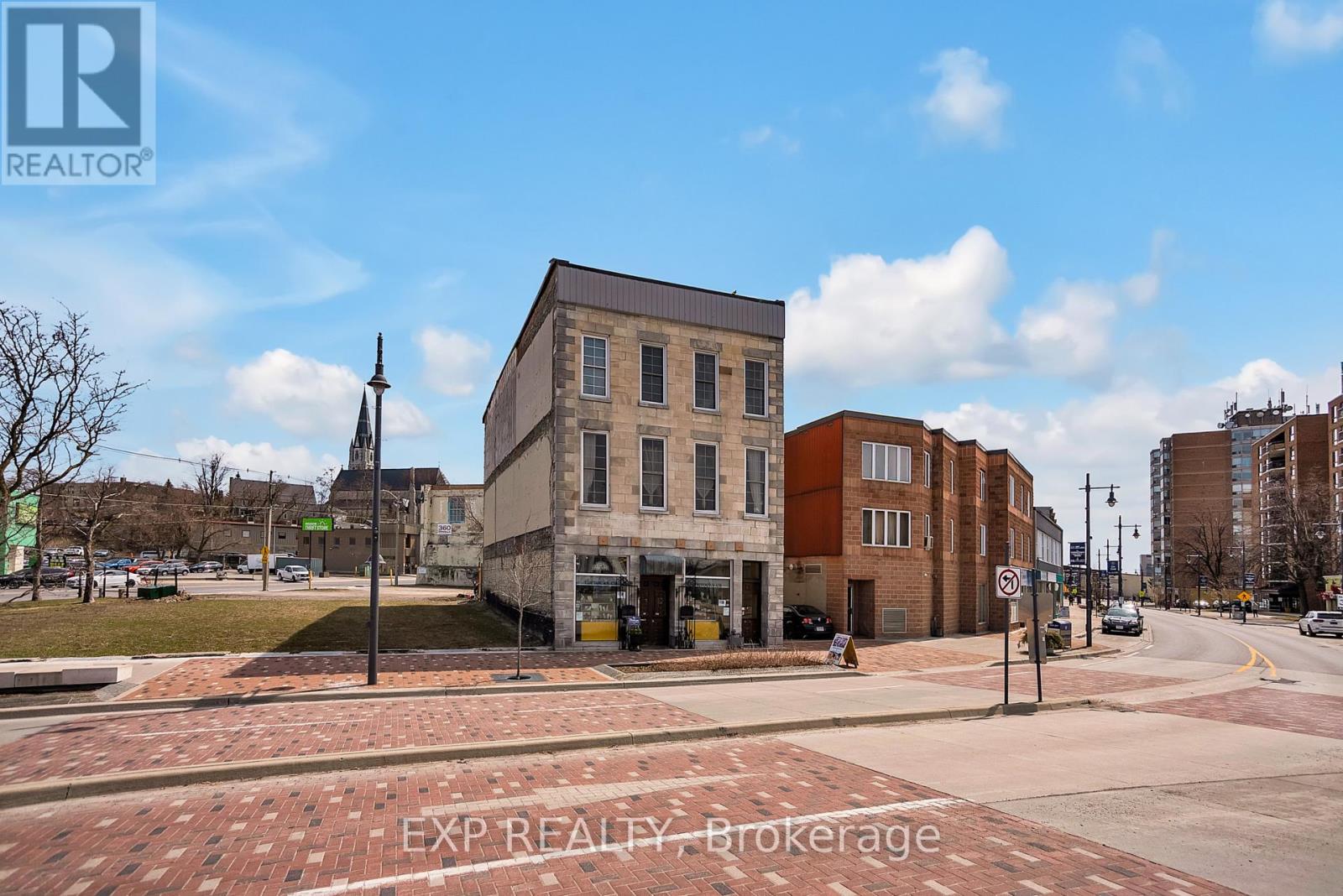 395 FRONT STREET