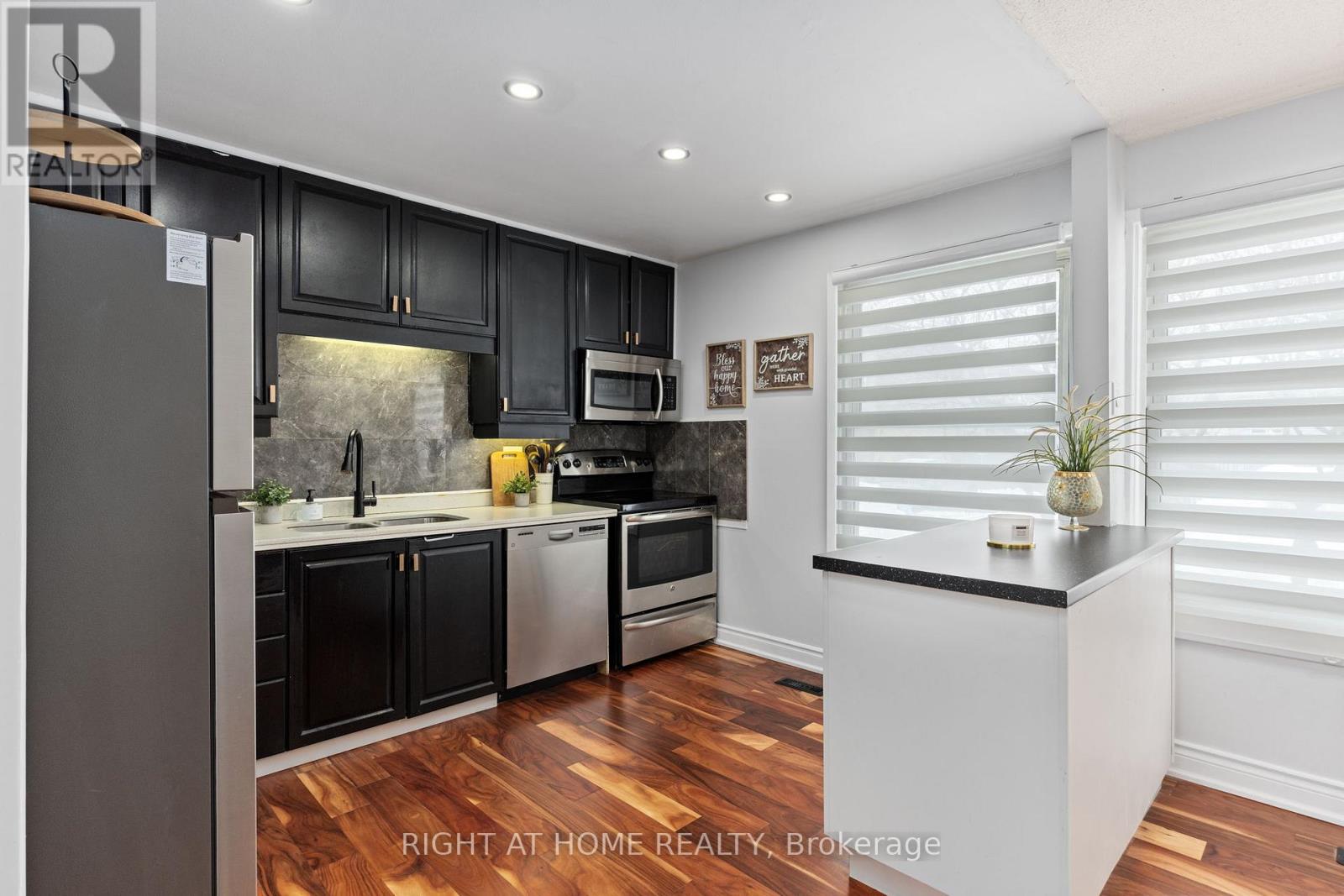 25 - 120 FALCONER DRIVE