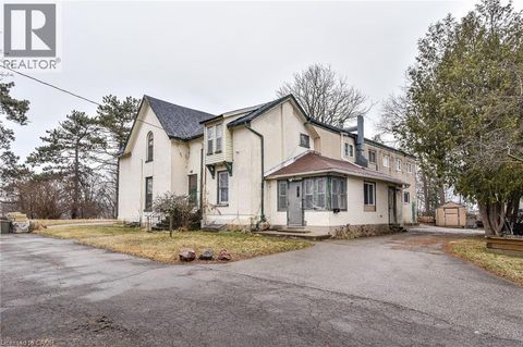 20 ELLIOTT Street Cambridge ON N1R2J2