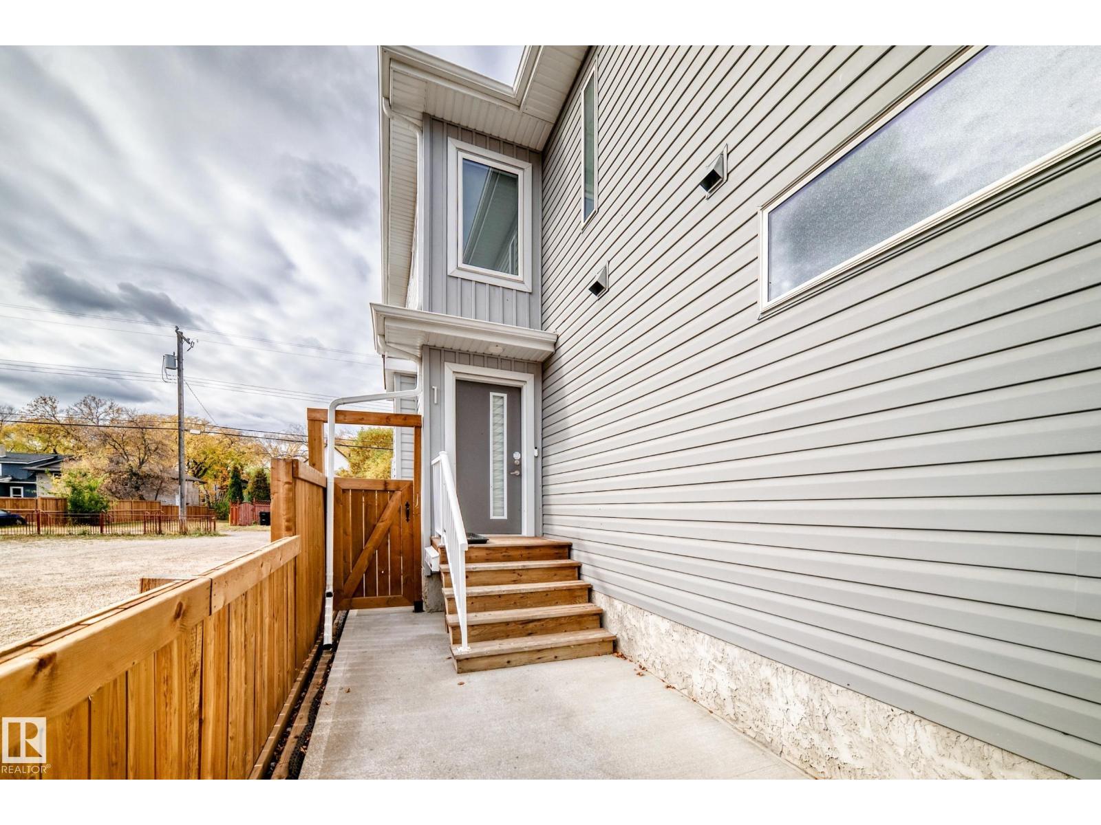 #1 11326 95A ST NW