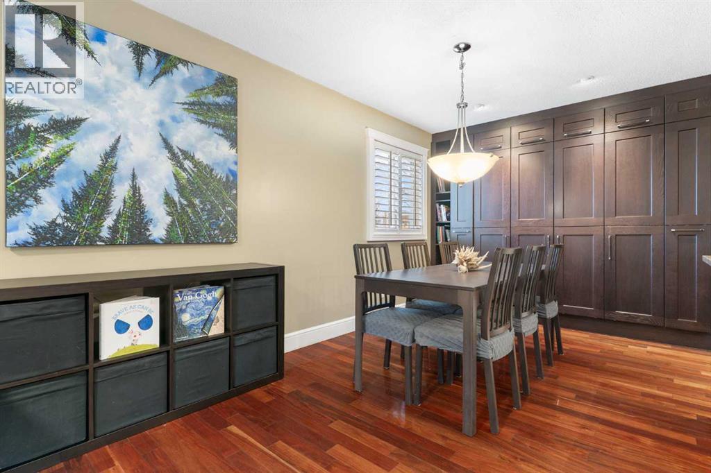 431 Queensland Circle SE