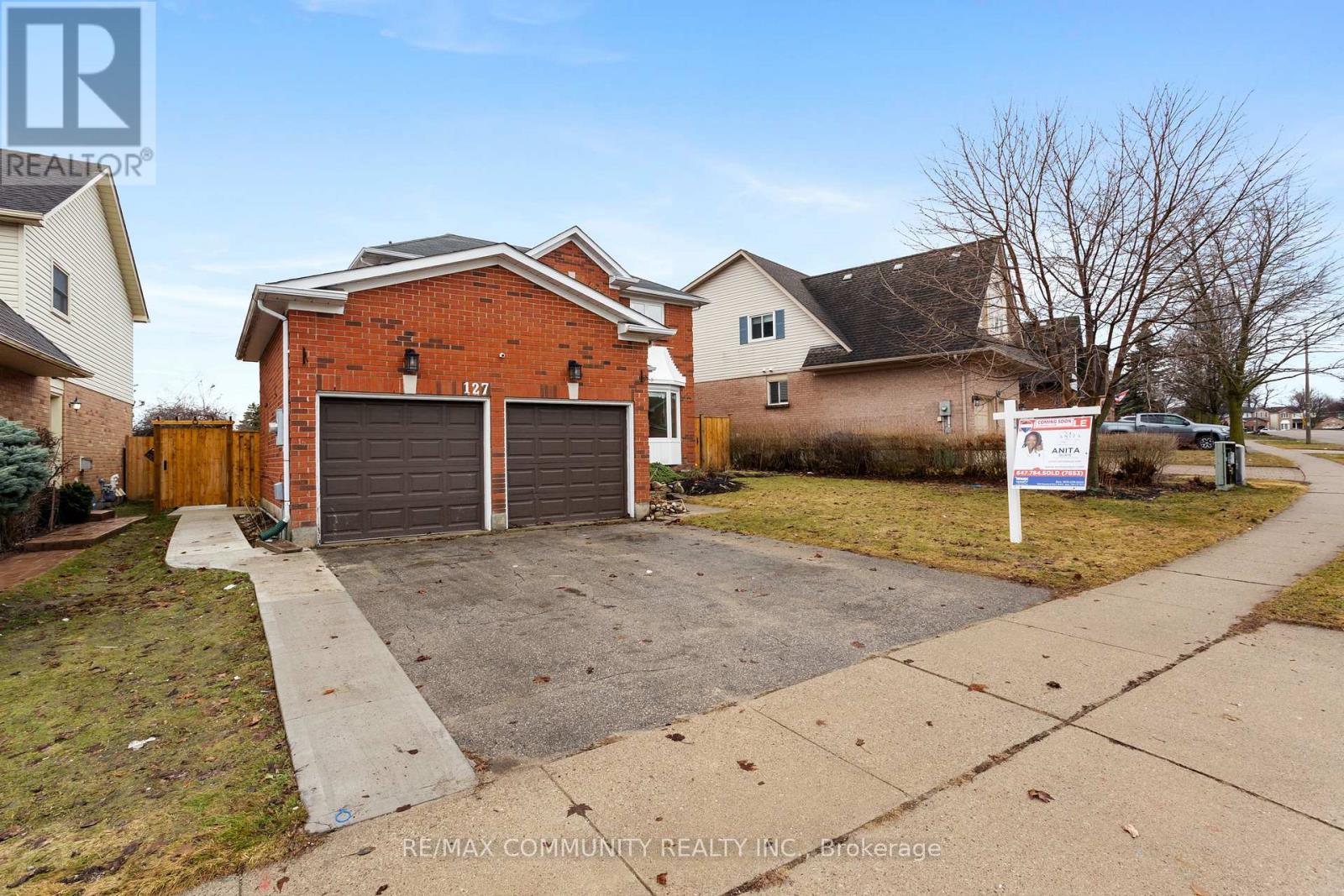 127 GLENVALLEY DRIVE