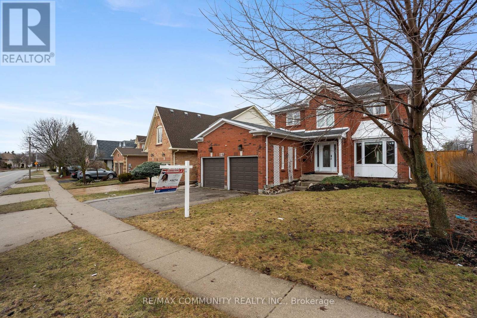 127 GLENVALLEY DRIVE