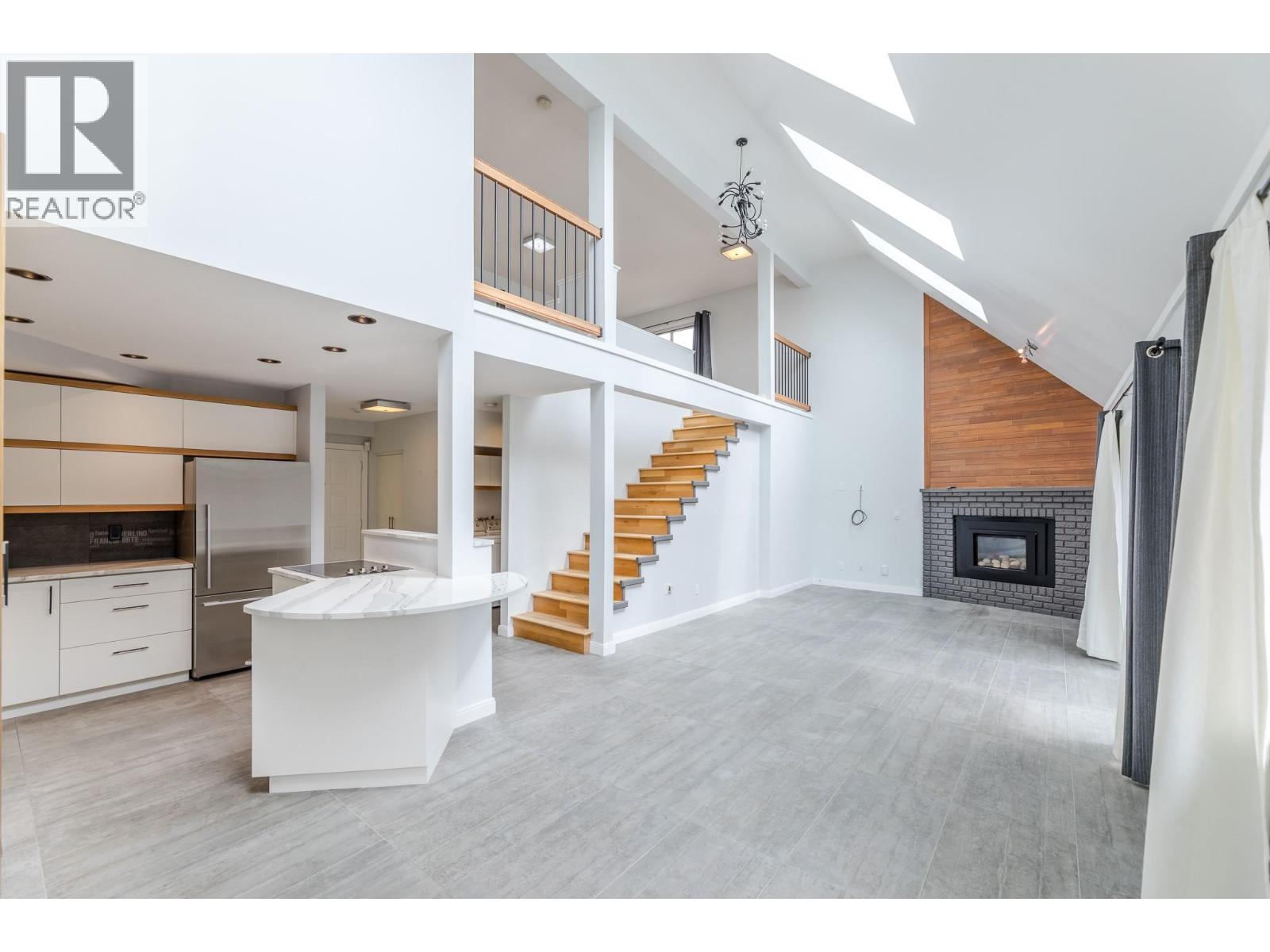 335 Churchill Avenue Unit# 201