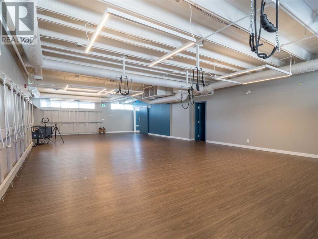 622 Edmonton Trail NE