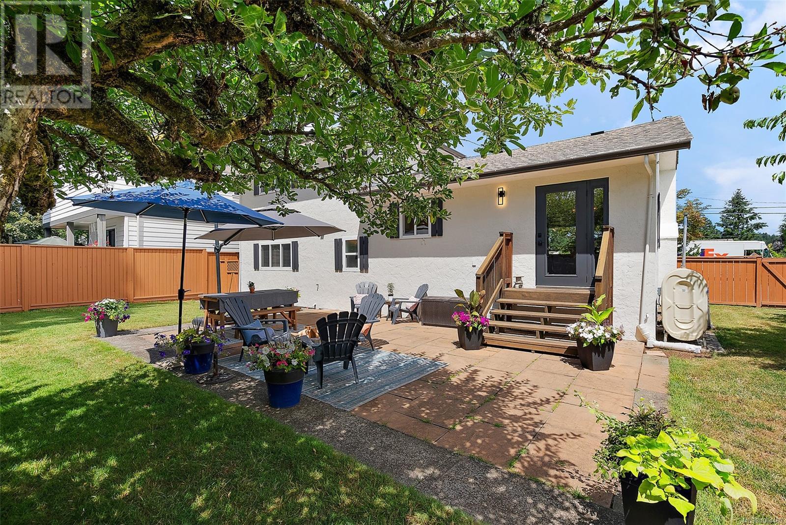 1235 Marchant Rd