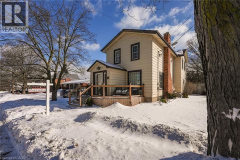 10 MAPLE Avenue Grimsby ON L3M3B6