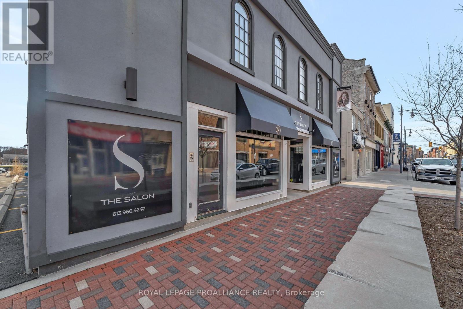 180 FRONT STREET