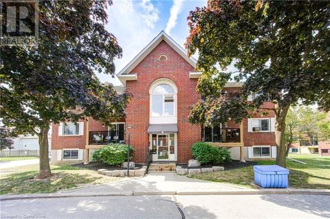 565 GREENFIELD Avenue Unit# 601 Kitchener ON N2C2P4