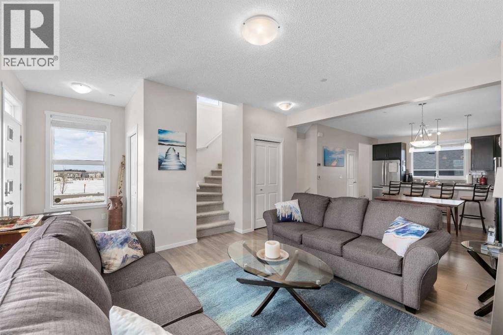 78 Livingston Gate NE