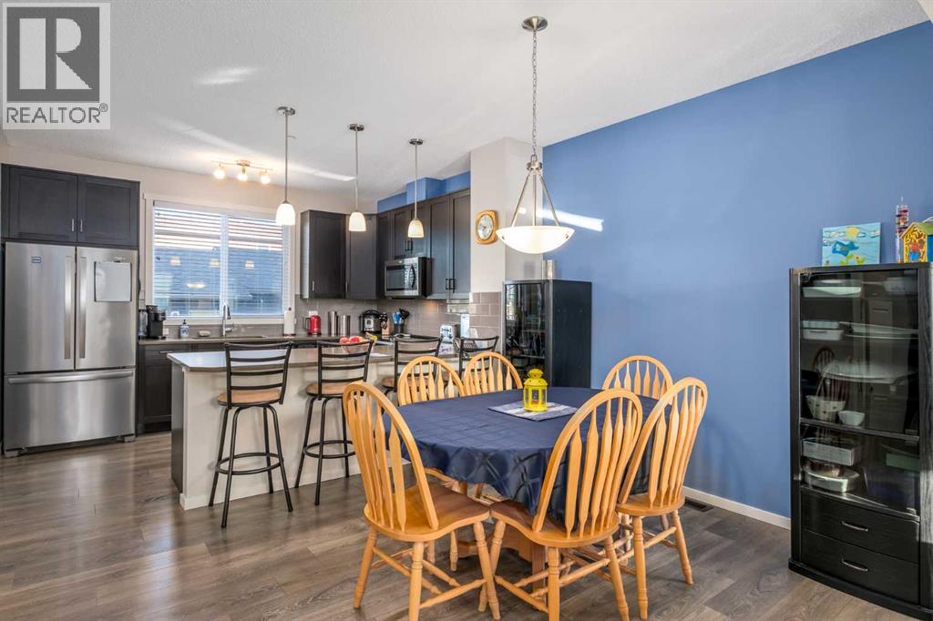 78 Livingston Gate NE