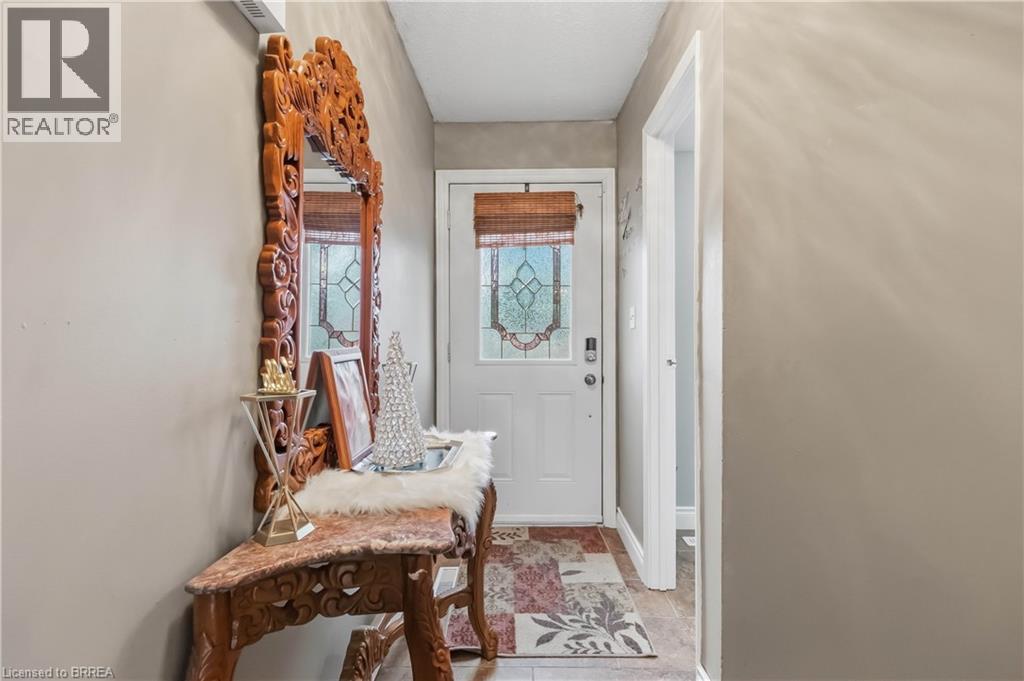 486 SPRINGBANK Avenue N Unit# 4