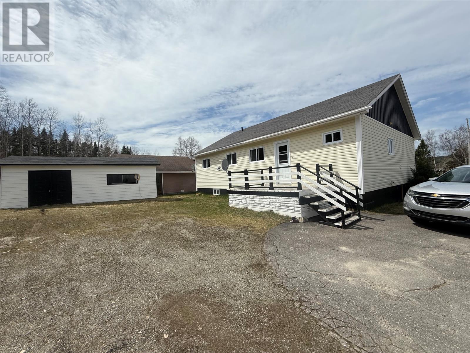 55 Pickett Avenue