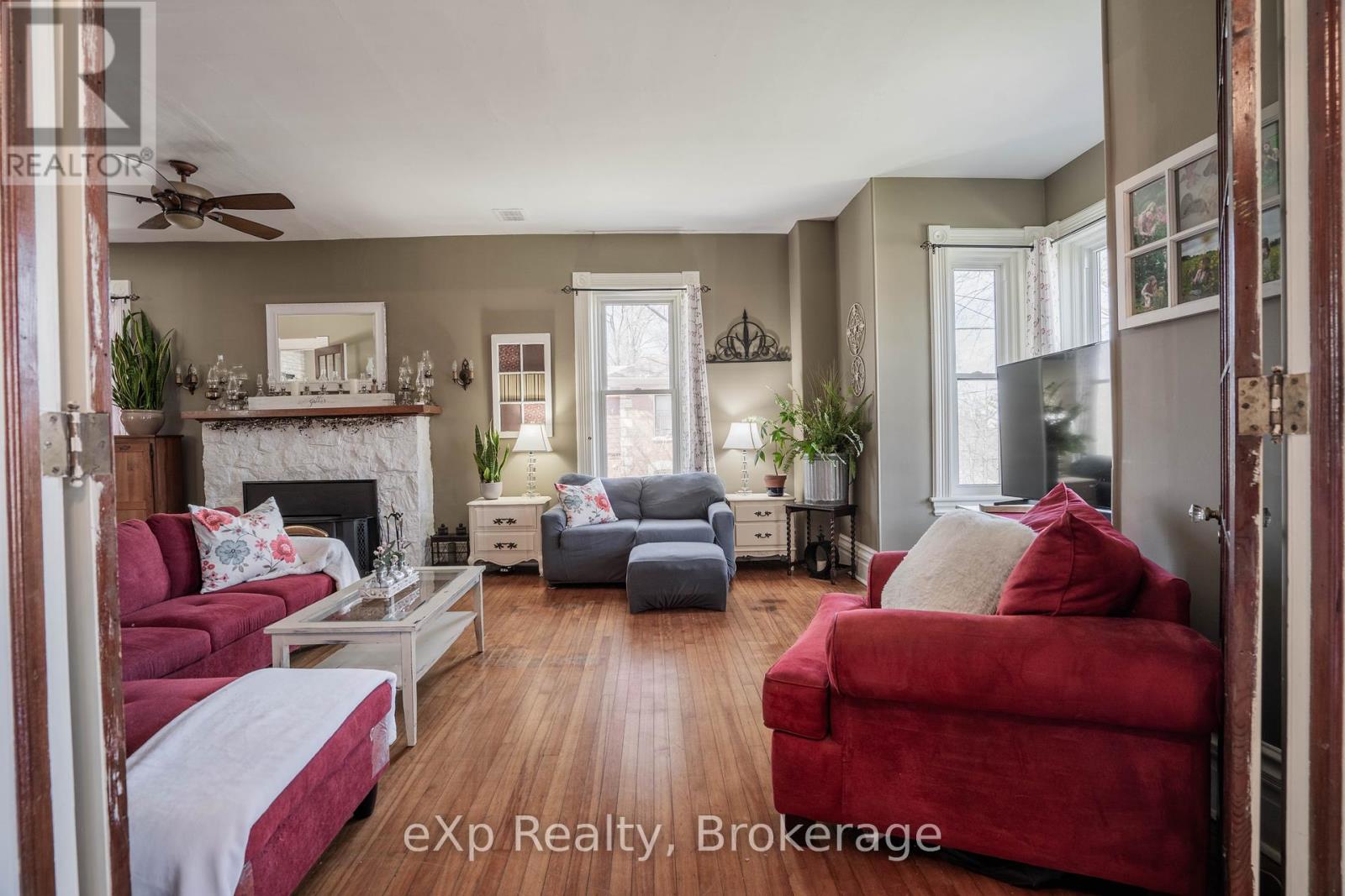352 BERFORD STREET