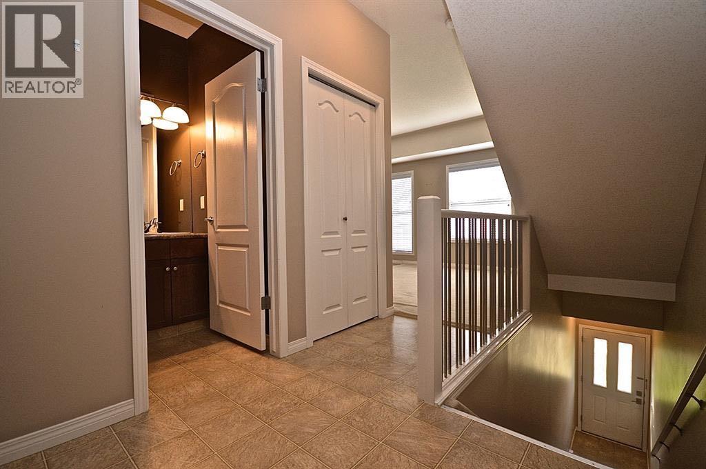 10, 298 Somerset Way SE