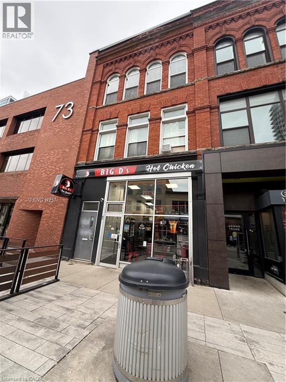 85 KING Street W