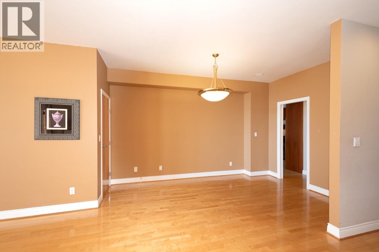 4080 ST. PAULS AVENUE