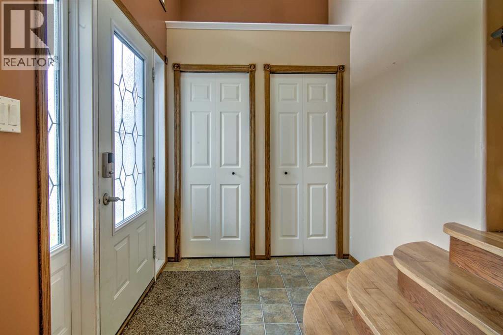 27 Kodiak Boulevard N